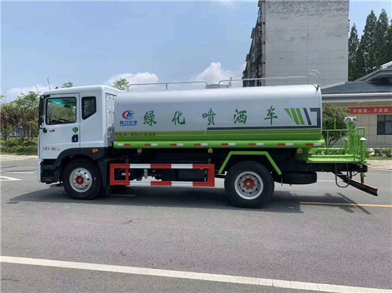 ?東風(fēng)D9多利卡12噸灑水車，79臺(tái)批量首批發(fā)車安徽！