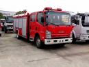 3噸泡沫消防車(chē)_慶鈴五十鈴700P泡沫消防車(chē)性?xún)r(jià)比高、價(jià)格便宜、功能齊全
